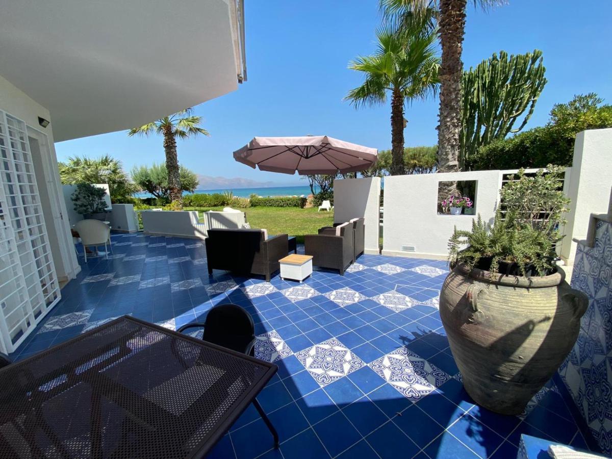 Casa Vacanze Ibiscus Alcamo Marina Esterno foto